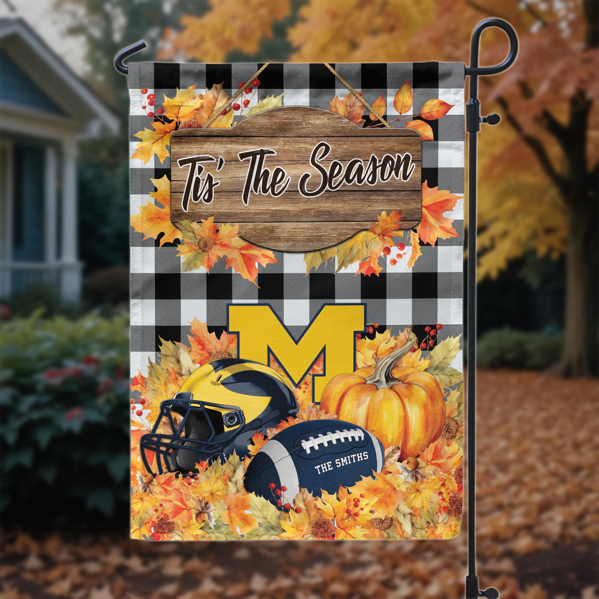 Michigan Wolverines Garden Flag Custom Your Family Name And Choose Your Quotes, Sport Flag, Sport Home Decorations ETRG-60251